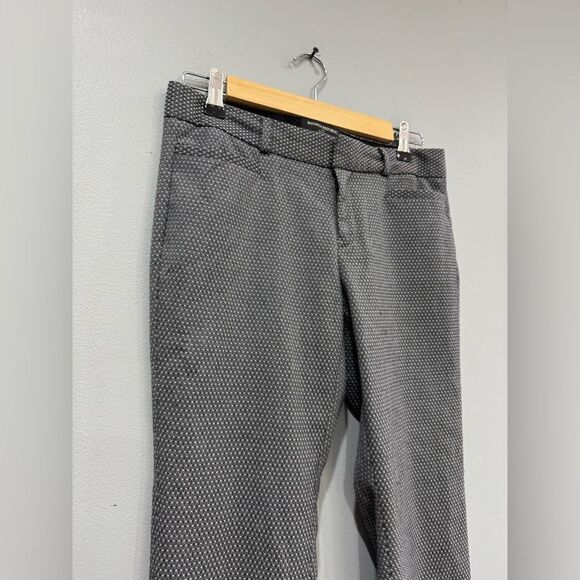 Gray Banana Republic Sloan Cropped Trousers Size 2P EUC - Picture 3 of 4